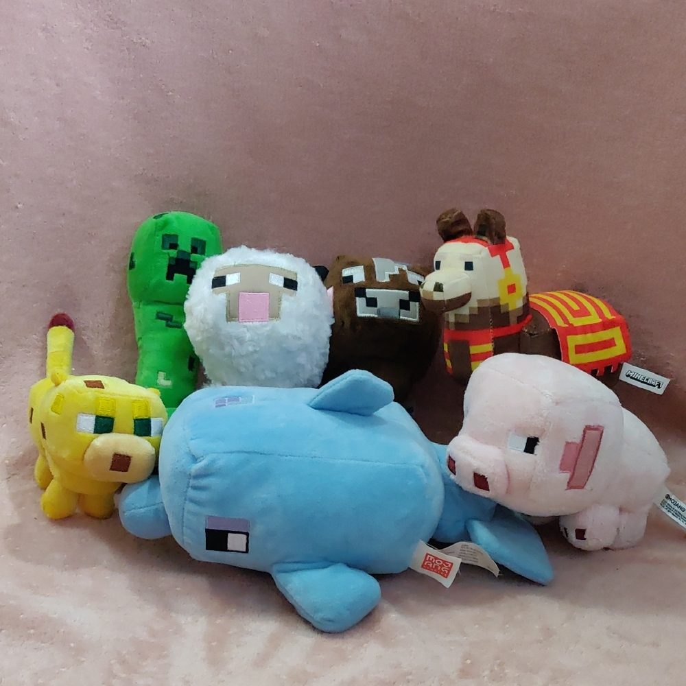 Minecraft Lot 7 Plushies